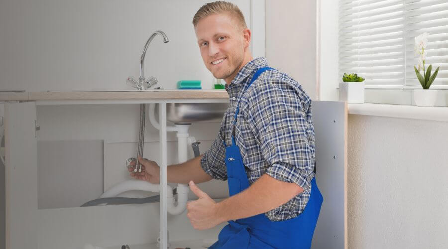Burst Pipe Emergency Service in Middletown, IL